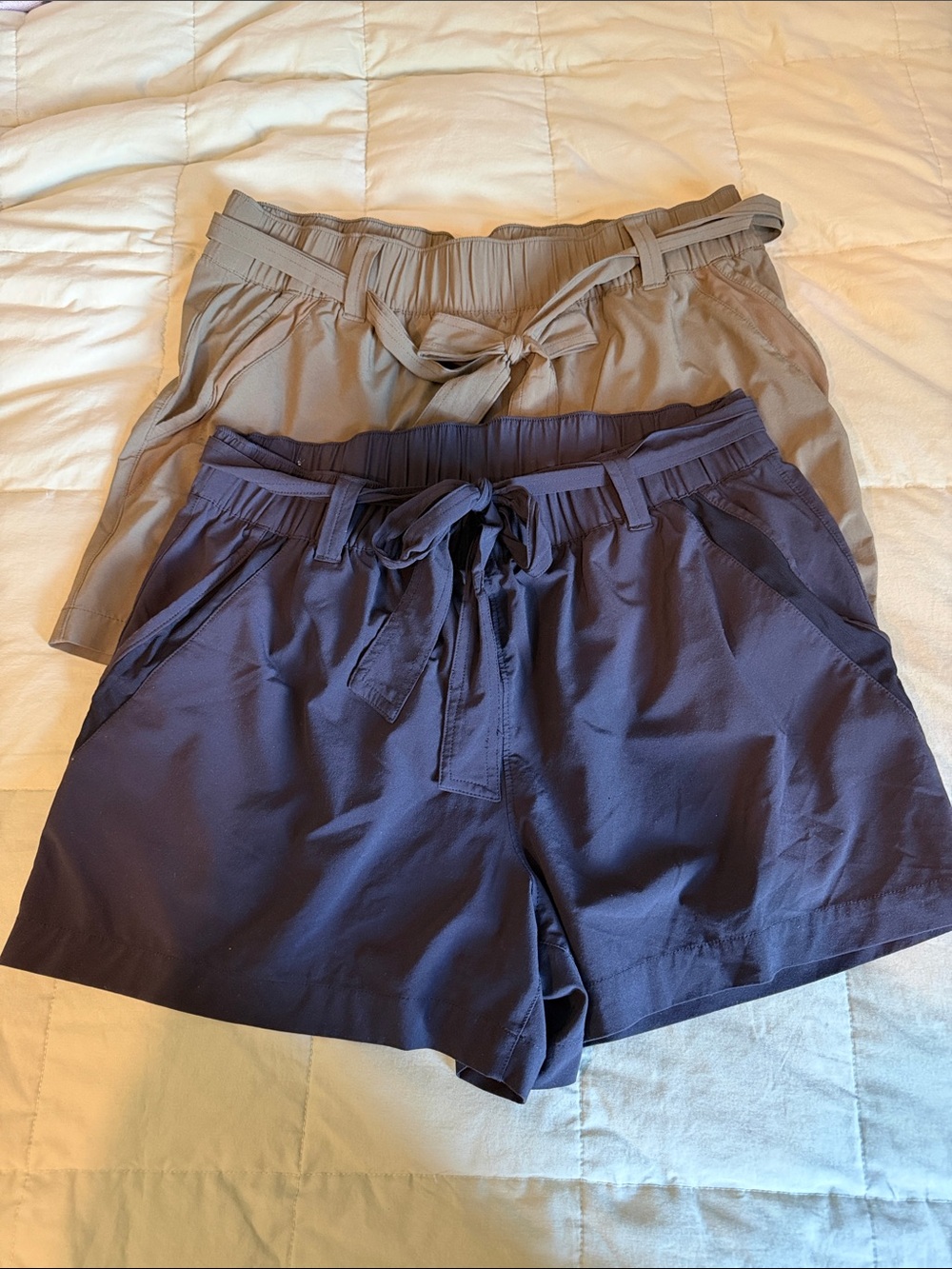 Eddie Bauer High-Waist Pull-Tie Shorts in Black and Army Green